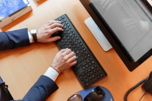 4 Tips To Simplify Your Tech Setup For Your New Business
