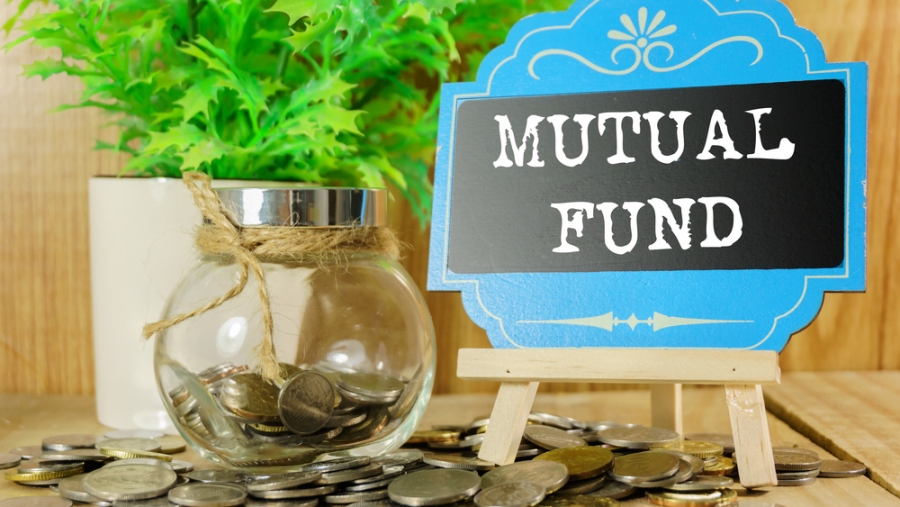 6 REASONS WHY SHOULD ONE INVEST IN MUTUAL FUNDS ONLINE